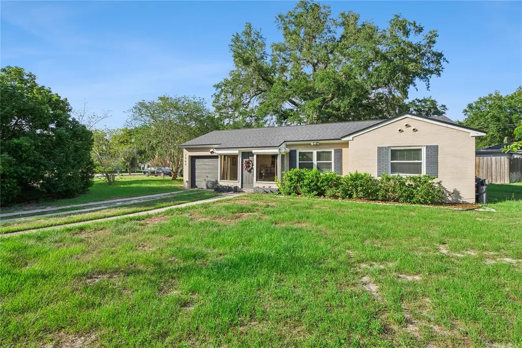 1909 Fern Circle Orlando FL 32803