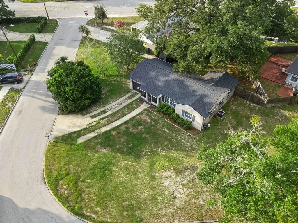 1909 Fern Circle Orlando FL 32803