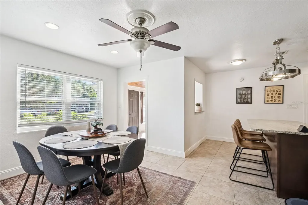 1909 Fern Circle Orlando FL 32803