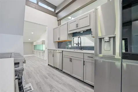 7210 Valrie Lane Riverview FL 33569