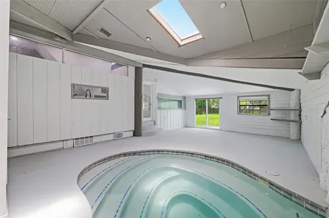7210 Valrie Lane Riverview FL 33569