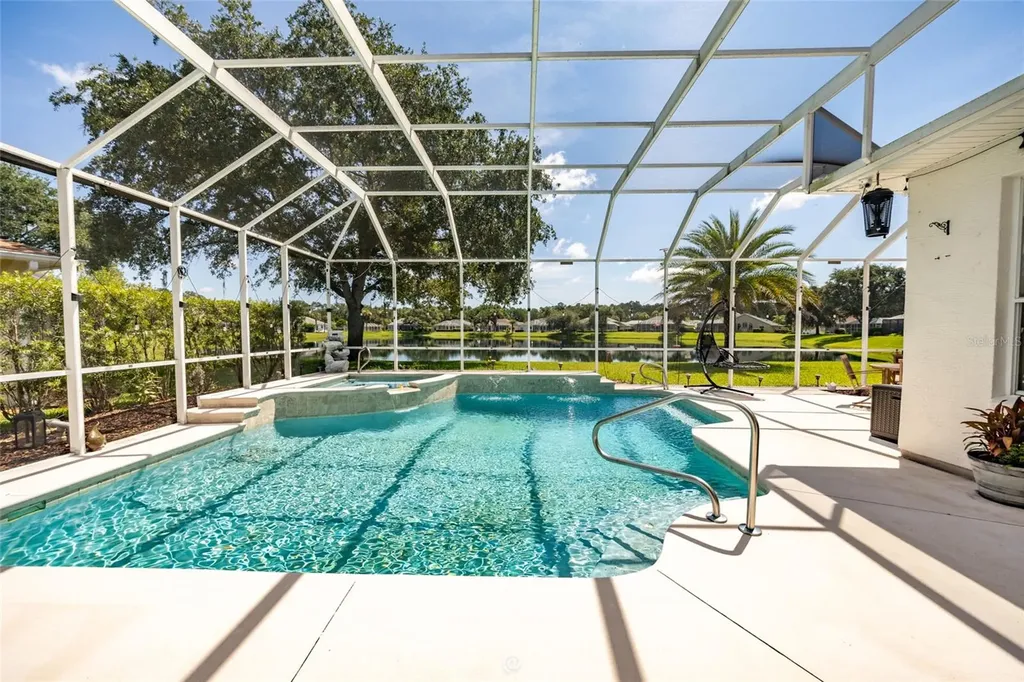 18 Mount Vernon Lane Palm Coast FL 32164