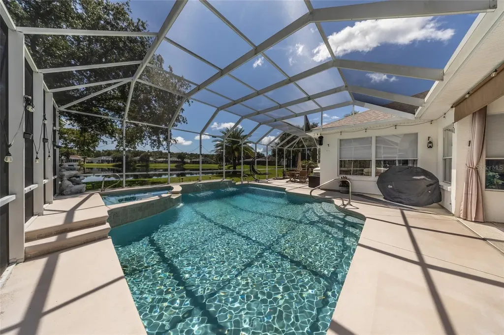 18 Mount Vernon Lane Palm Coast FL 32164