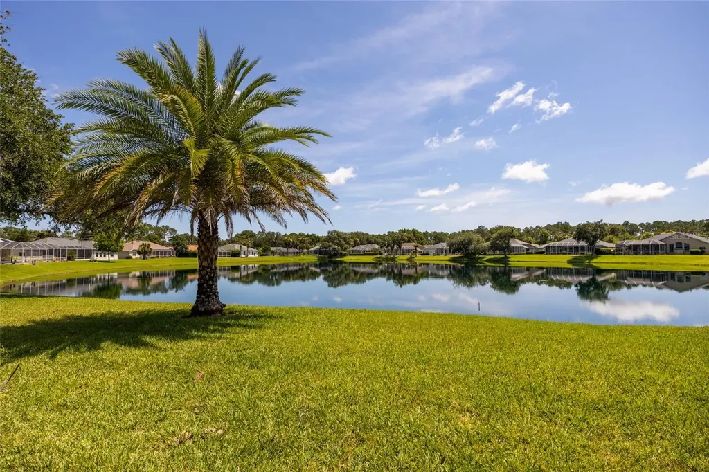 18 Mount Vernon Lane Palm Coast FL 32164