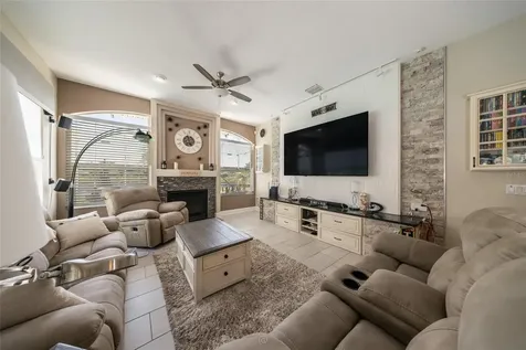 18 Mount Vernon Lane Palm Coast FL 32164