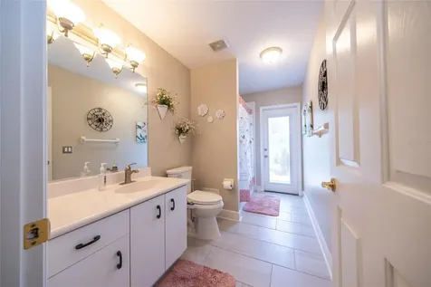 18 Mount Vernon Lane Palm Coast FL 32164