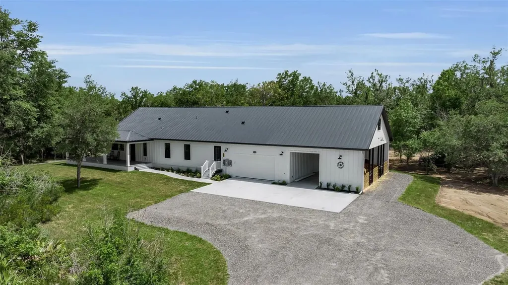 40916 11th Avenue East Myakka City FL 34251
