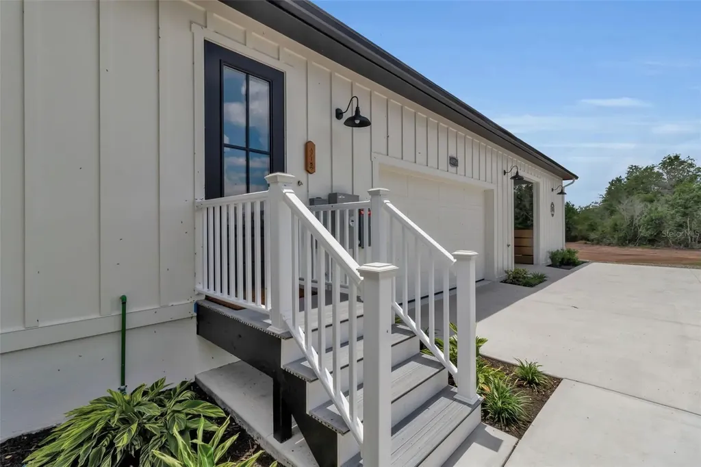 40916 11th Avenue East Myakka City FL 34251