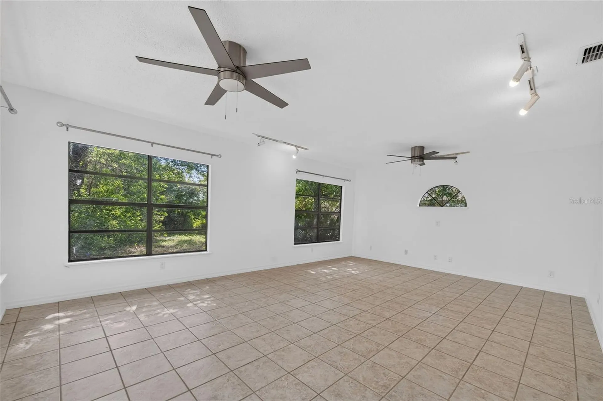 2739 W Covington Drive Deltona FL 32738