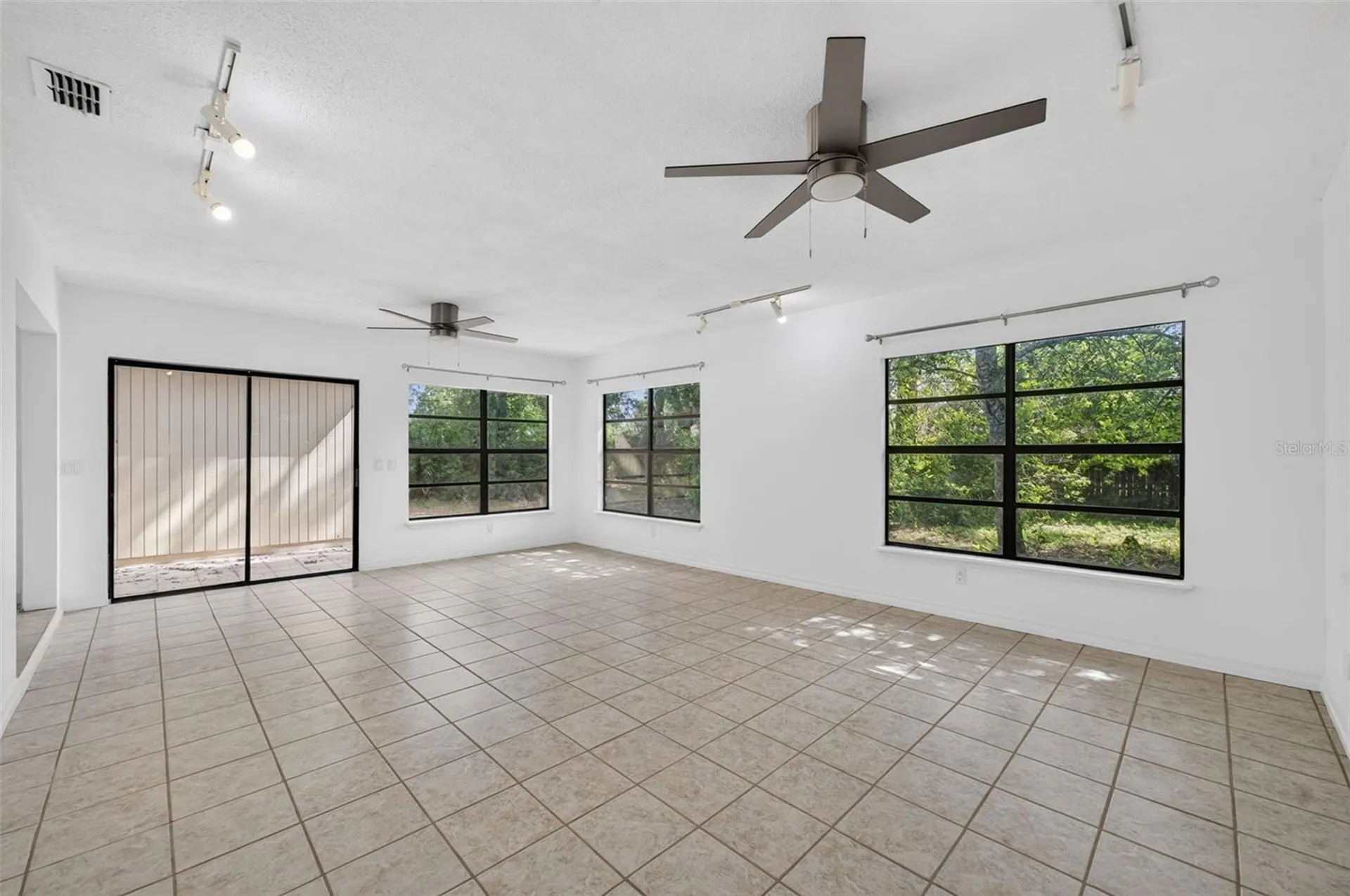 2739 W Covington Drive Deltona FL 32738