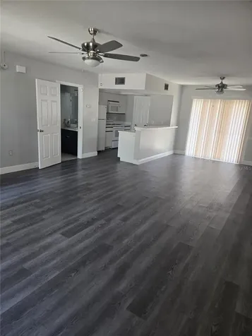 718 Florida Palms Court Kissimmee FL 34741