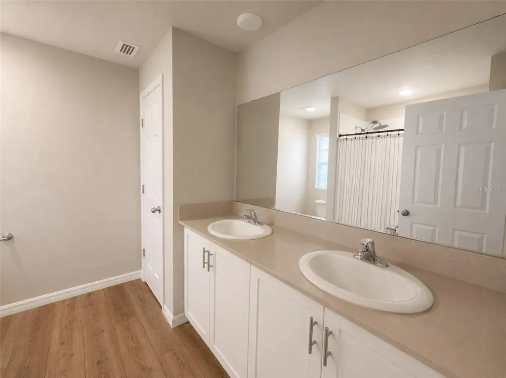 1352 Derry Avenue Haines City FL 33844
