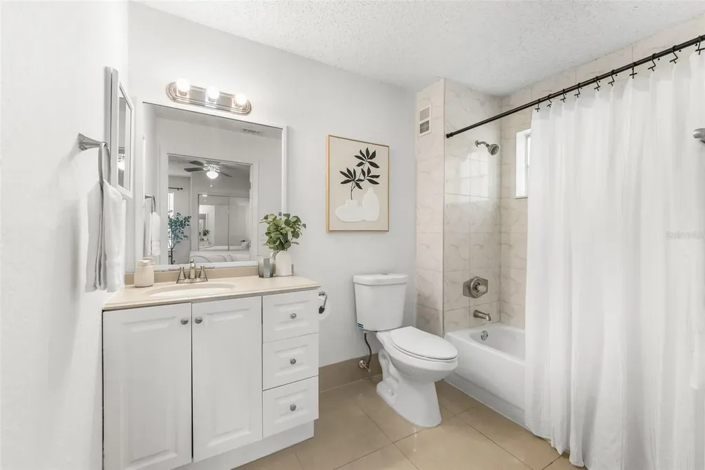 3705 SW 27th Street Gainesville FL 32608