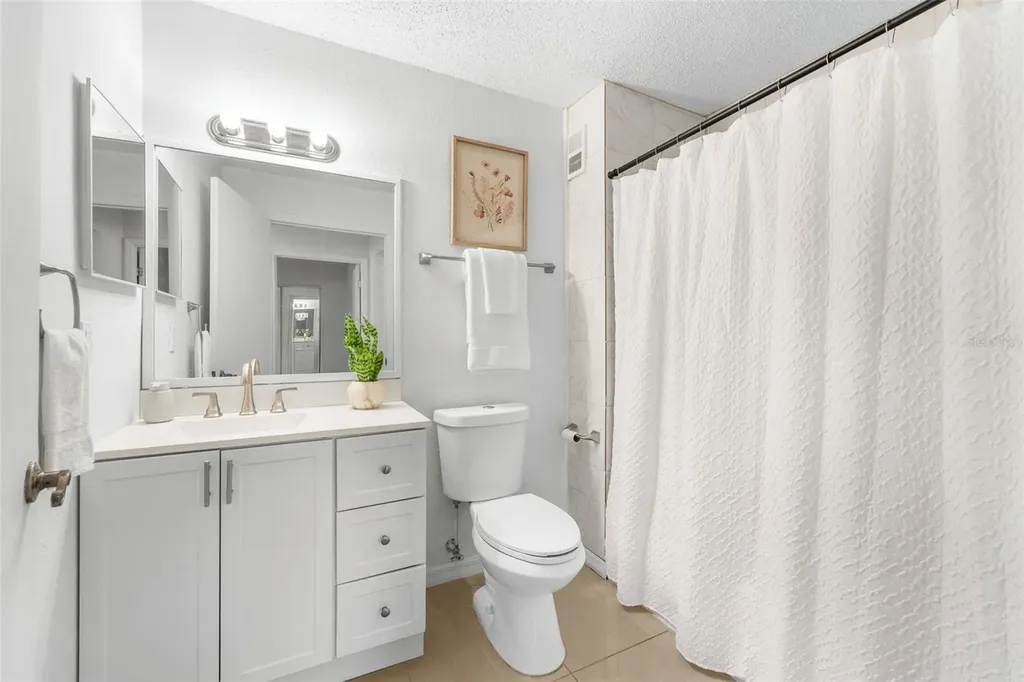 3705 SW 27th Street Gainesville FL 32608