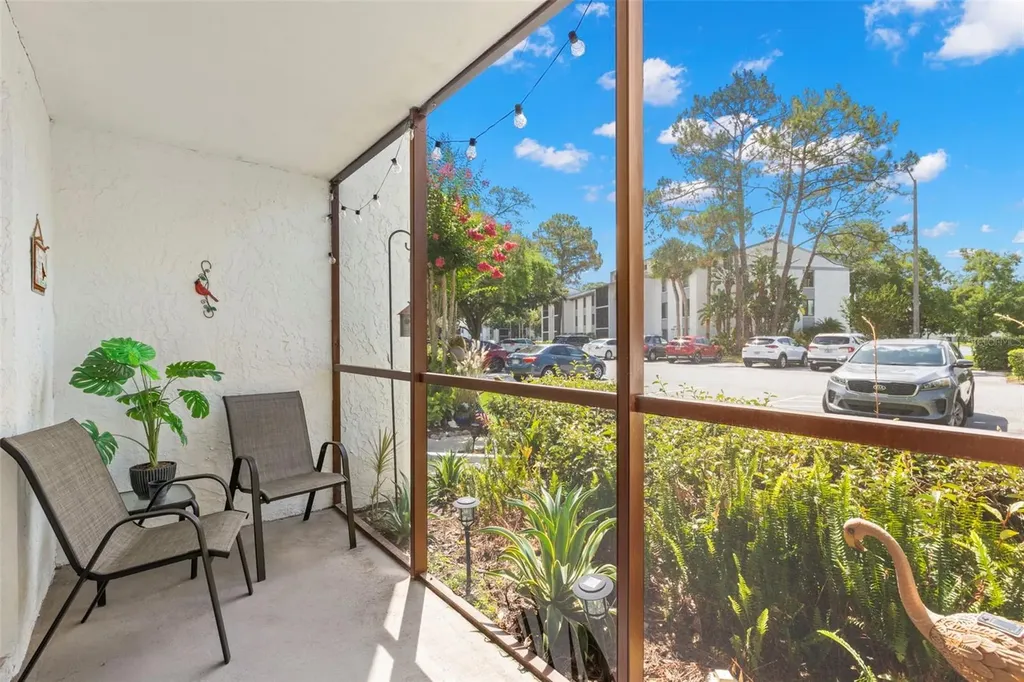 1290 Pine Ridge Circle E Tarpon Springs FL 34688