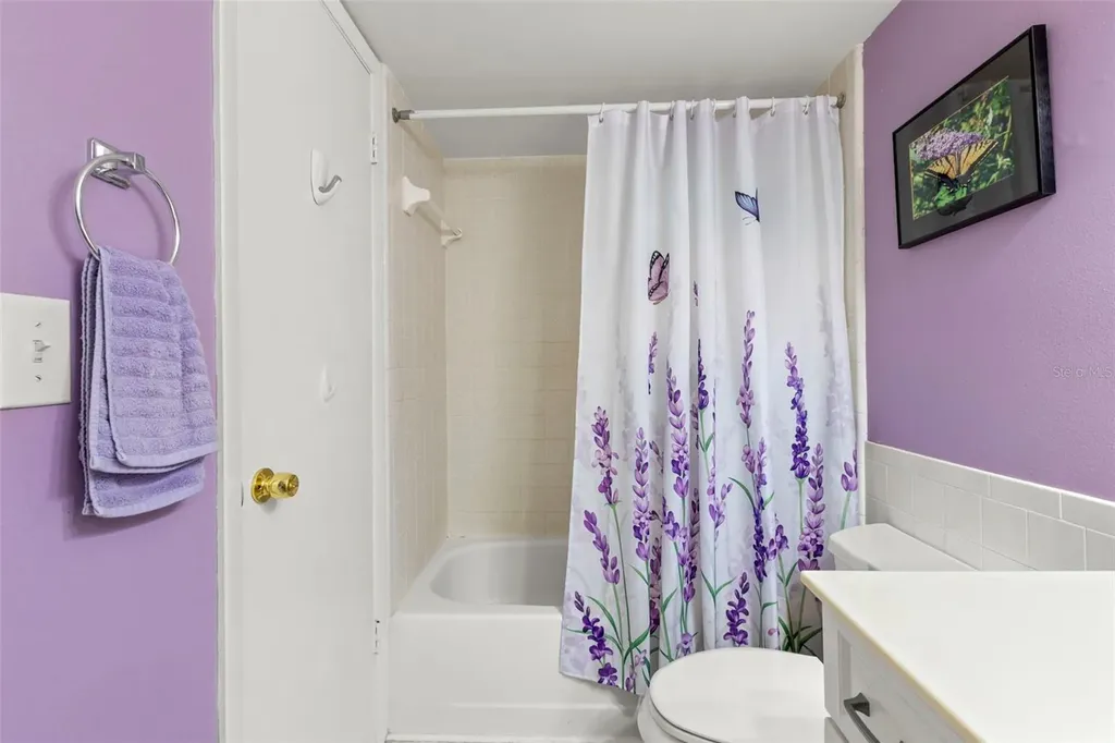1290 Pine Ridge Circle E Tarpon Springs FL 34688
