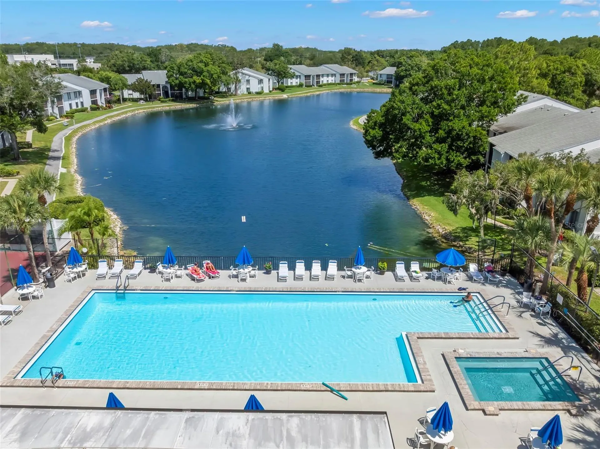 1290 Pine Ridge Circle E Tarpon Springs FL 34688