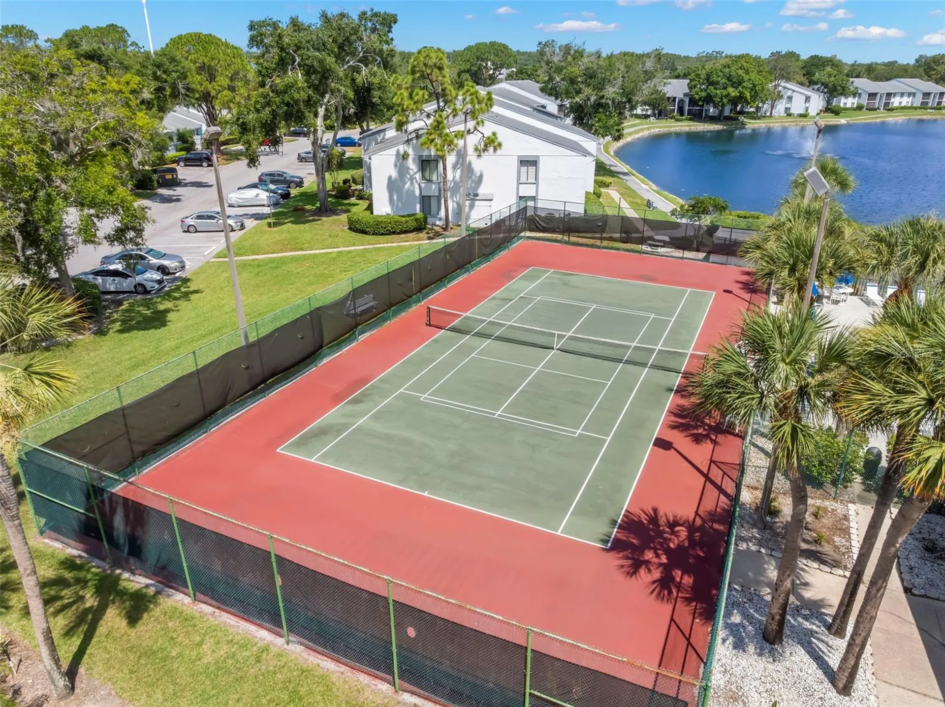 1290 Pine Ridge Circle E Tarpon Springs FL 34688