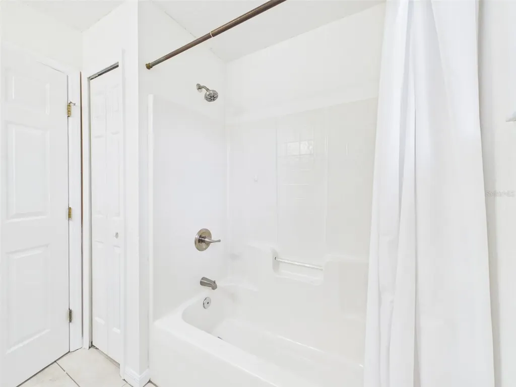 128 Eagle Point Boulevard Auburndale FL 33823