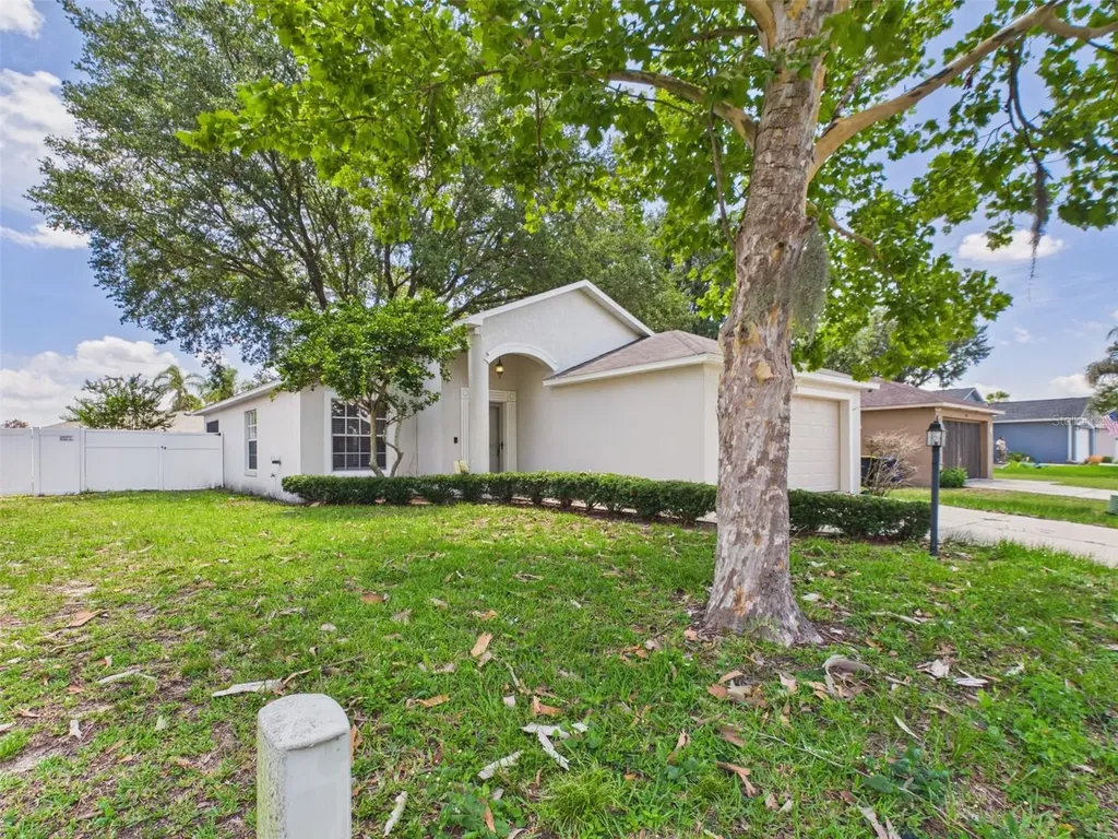 128 Eagle Point Boulevard Auburndale FL 33823