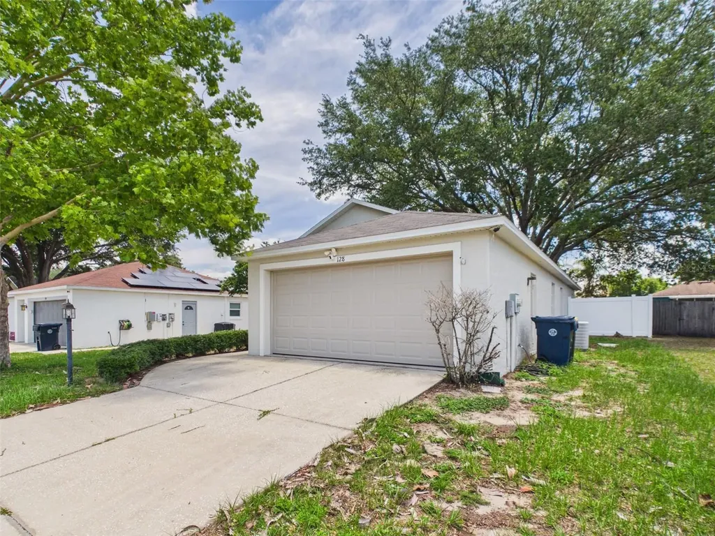 128 Eagle Point Boulevard Auburndale FL 33823