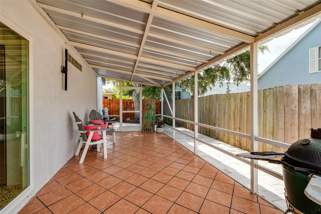 4909 70th Street E Palmetto FL 34221