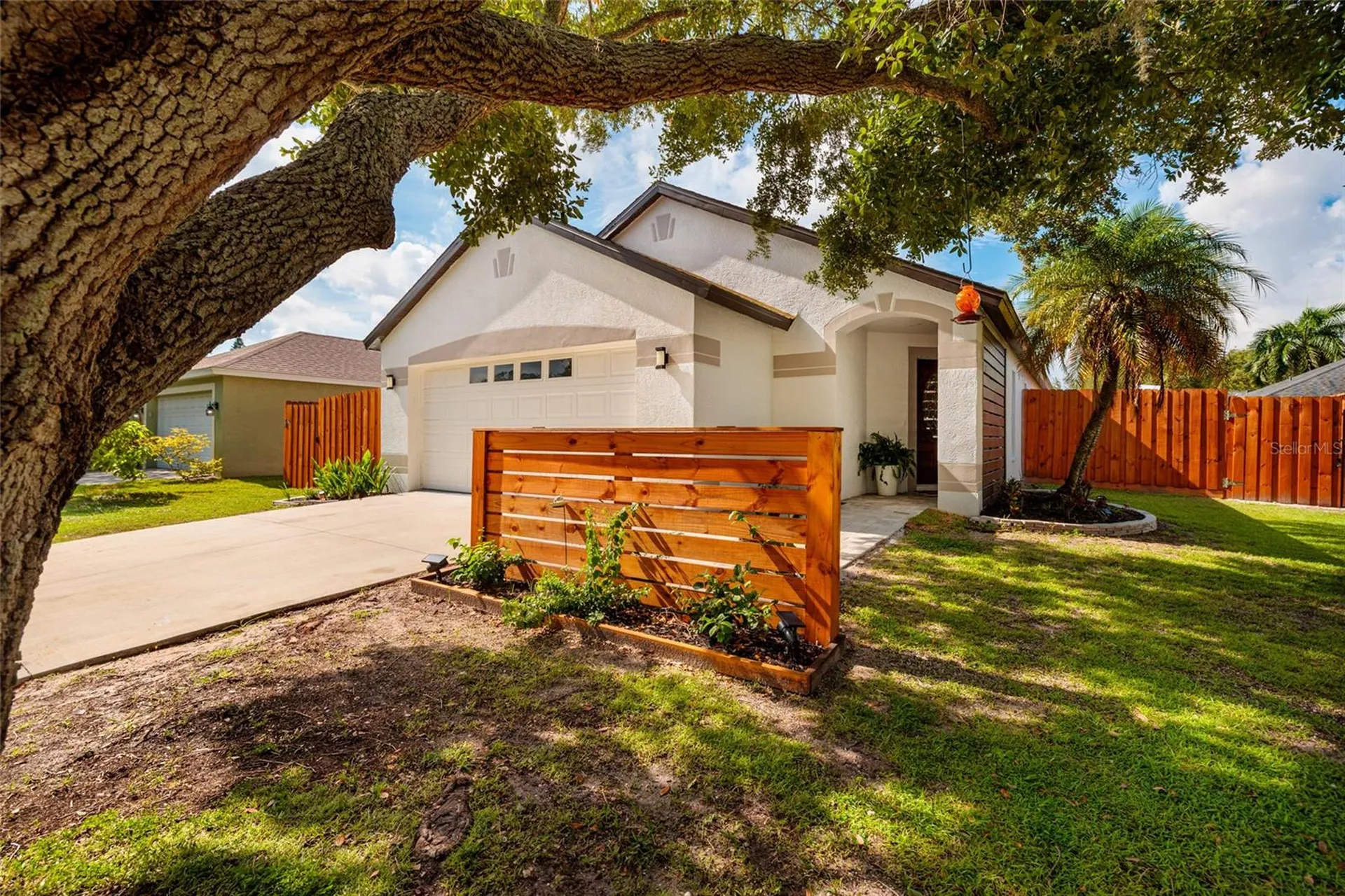 4909 70th Street E Palmetto FL 34221
