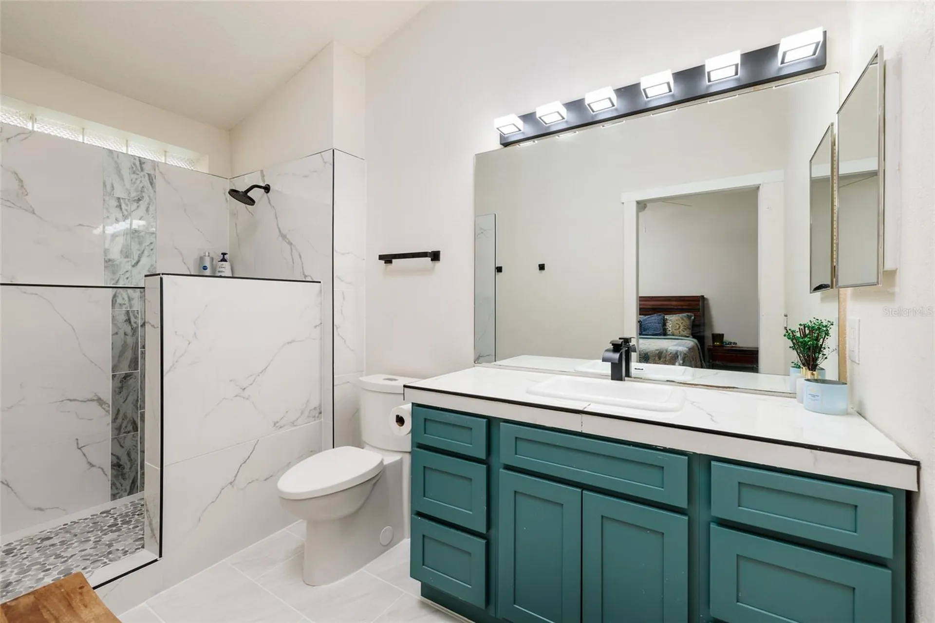 4909 70th Street E Palmetto FL 34221