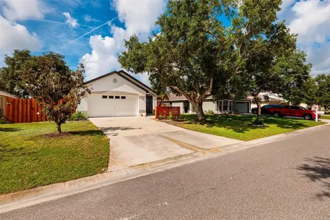 4909 70th Street E Palmetto FL 34221