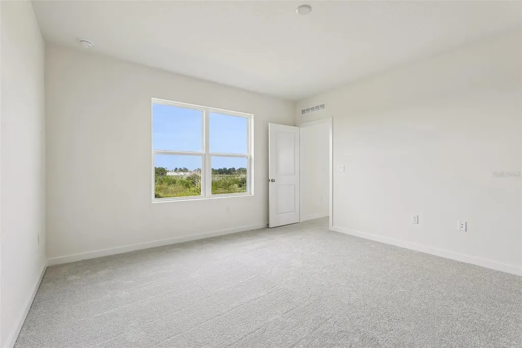 1940 Diamond Head Circle Haines City FL 33844