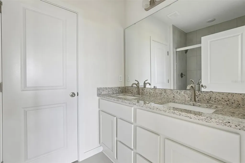 1940 Diamond Head Circle Haines City FL 33844