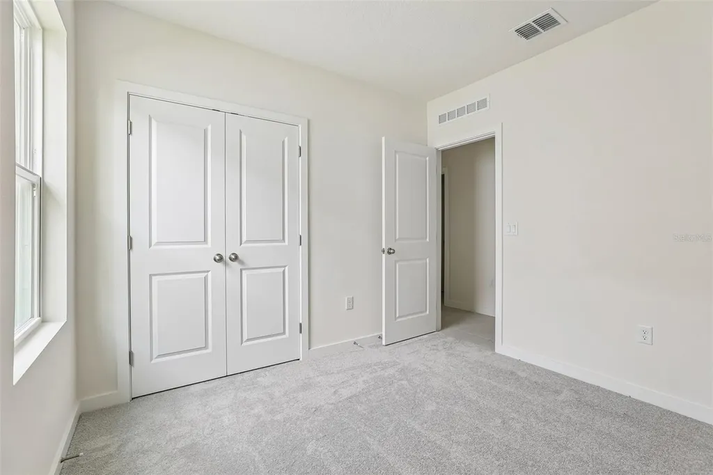 1940 Diamond Head Circle Haines City FL 33844
