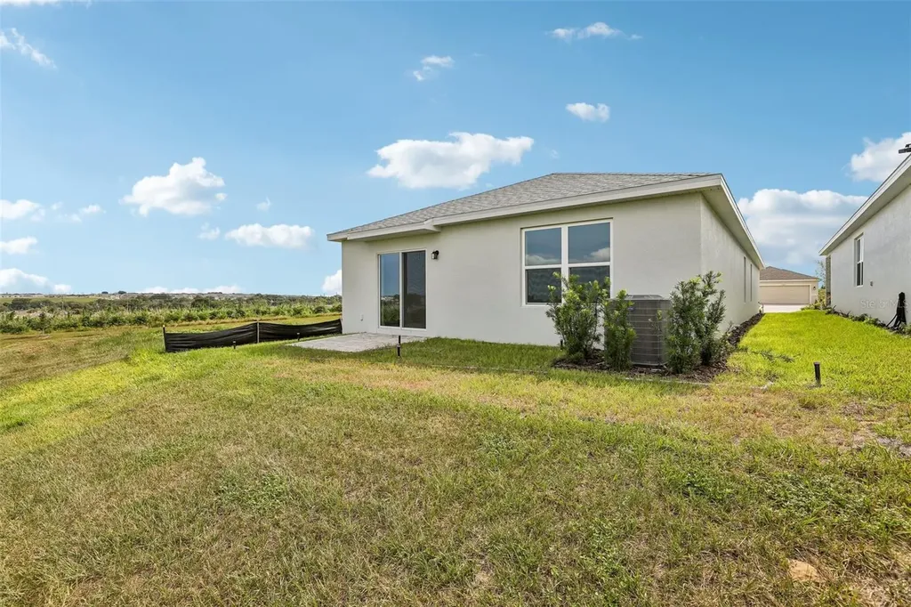 1940 Diamond Head Circle Haines City FL 33844
