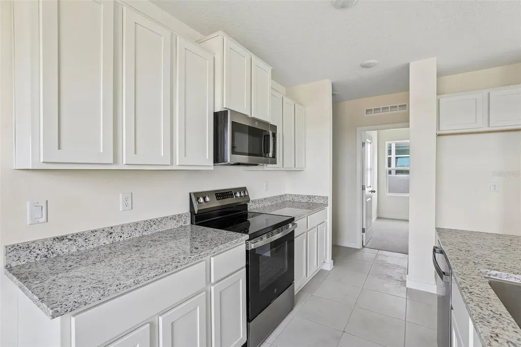 1940 Diamond Head Circle Haines City FL 33844