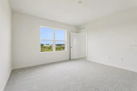 1940 Diamond Head Circle Haines City FL 33844