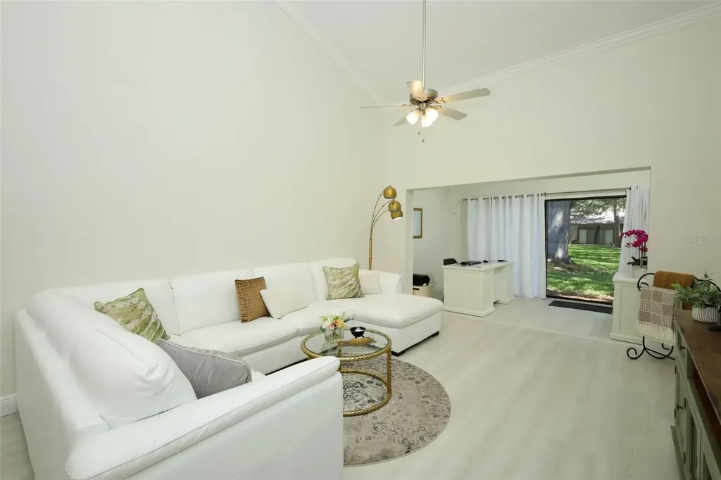 455 Meadowood Boulevard Fern Park FL 32730