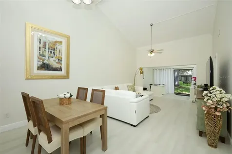 455 Meadowood Boulevard Fern Park FL 32730