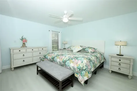 455 Meadowood Boulevard Fern Park FL 32730
