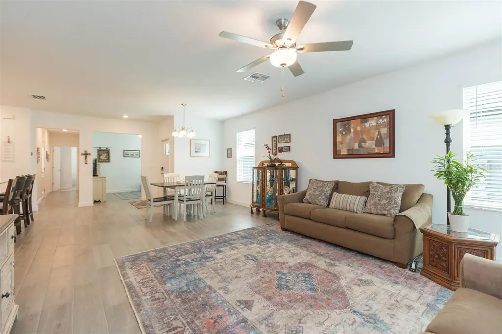 10806 Gable Dig Loop San Antonio FL 33576