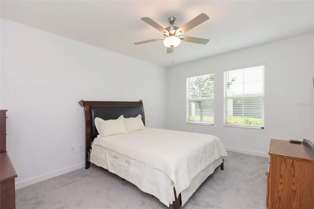 10806 Gable Dig Loop San Antonio FL 33576