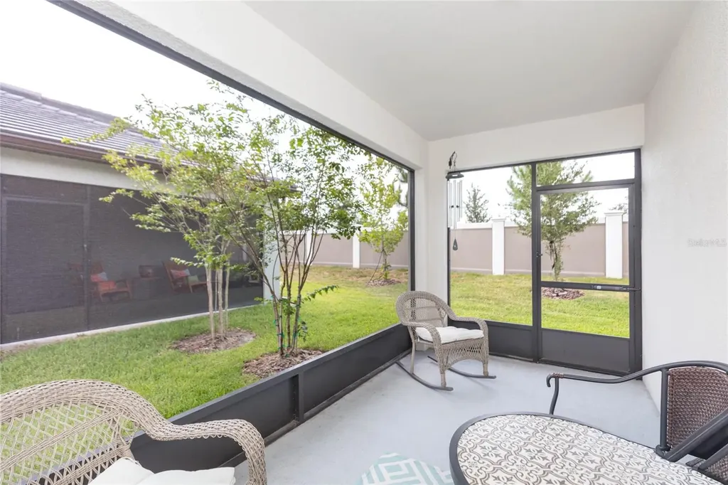 10806 Gable Dig Loop San Antonio FL 33576