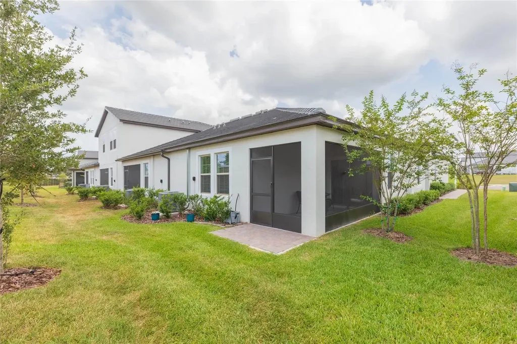 10806 Gable Dig Loop San Antonio FL 33576