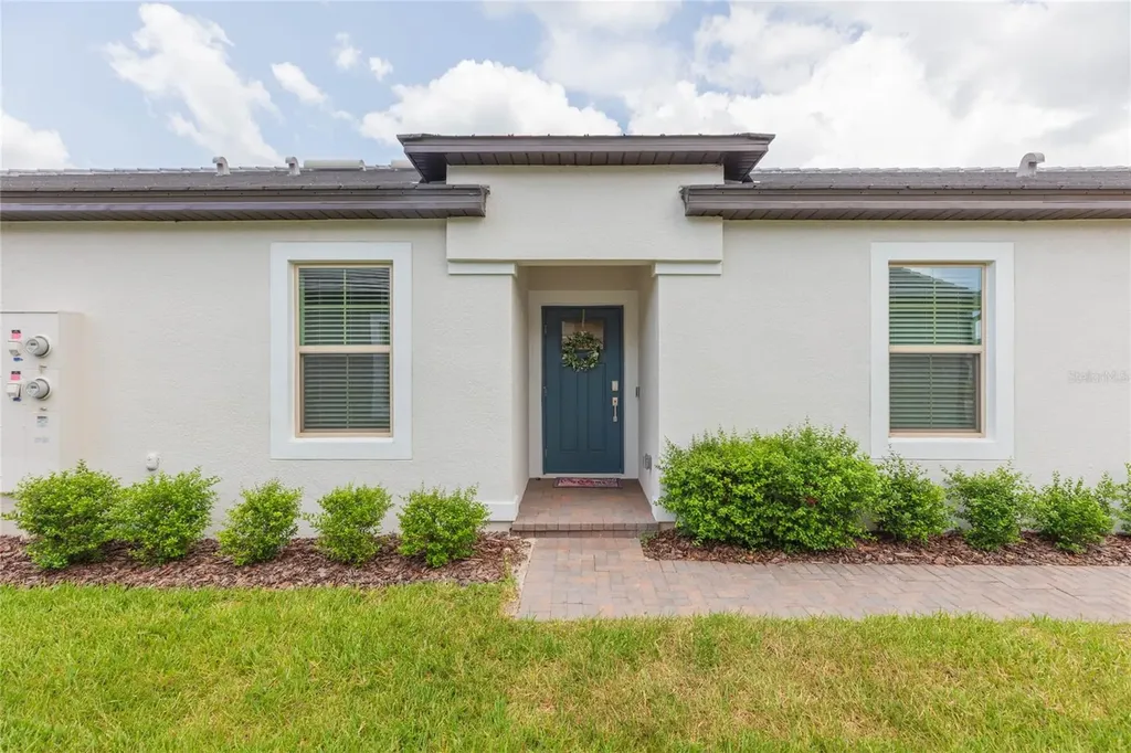 10806 Gable Dig Loop San Antonio FL 33576