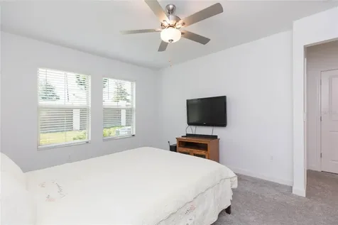 10806 Gable Dig Loop San Antonio FL 33576