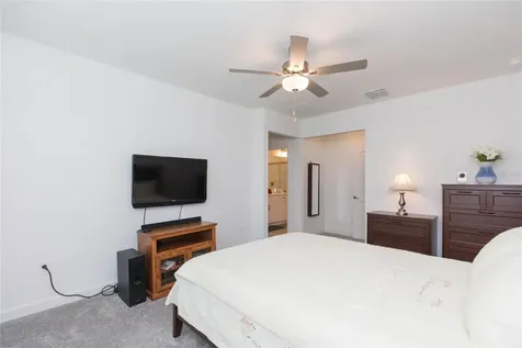 10806 Gable Dig Loop San Antonio FL 33576