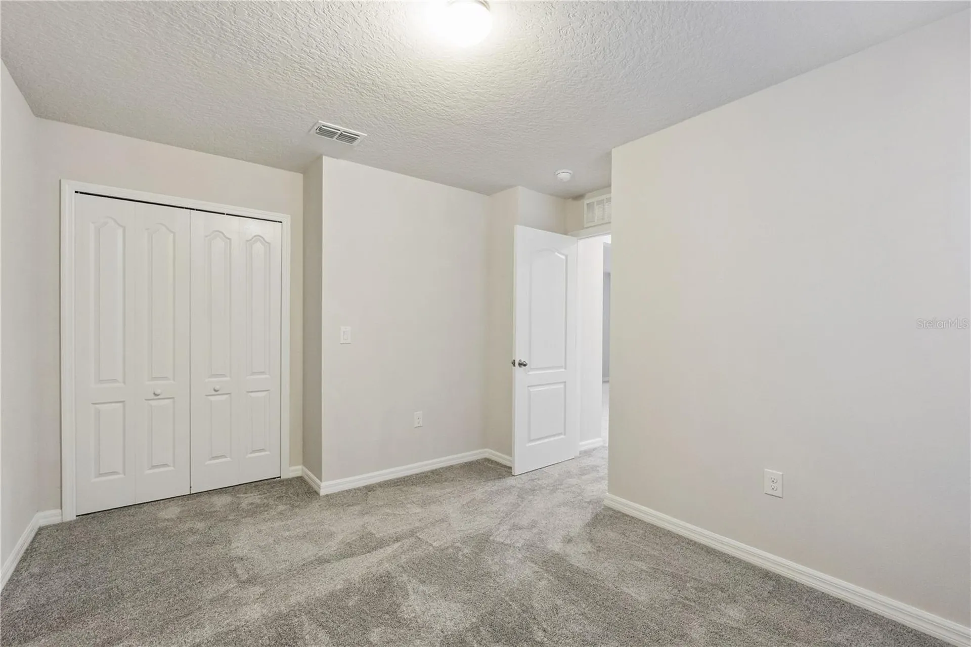 4406 Silver Creek Street Kissimmee FL 34744