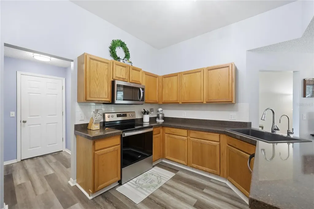 18224 E Apshawa Road Clermont FL 34715