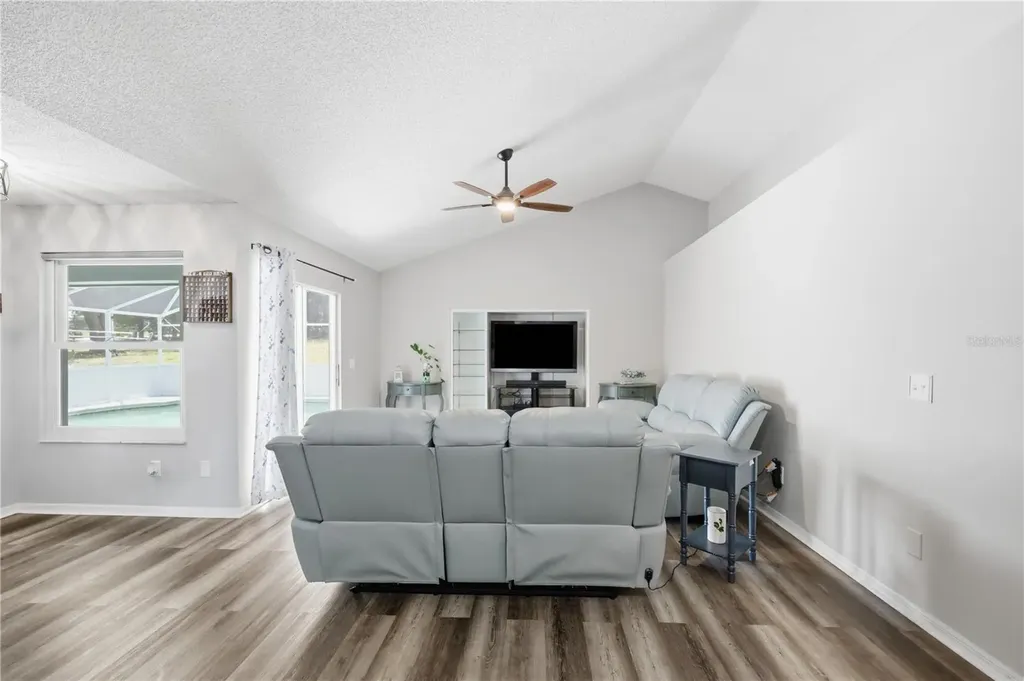 18224 E Apshawa Road Clermont FL 34715