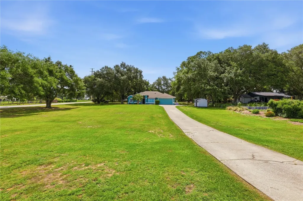 18224 E Apshawa Road Clermont FL 34715