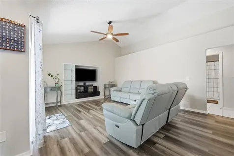 18224 E Apshawa Road Clermont FL 34715